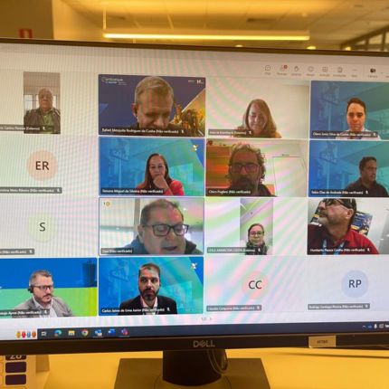 ReunioConselhoUsuariosSaudeCaixa430X430.png