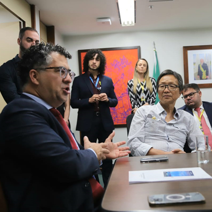 REUNIAO PL 8821 430X430.jpg