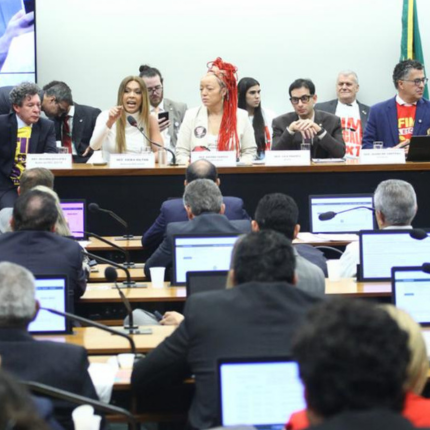 comissaoescala6x430x430.png