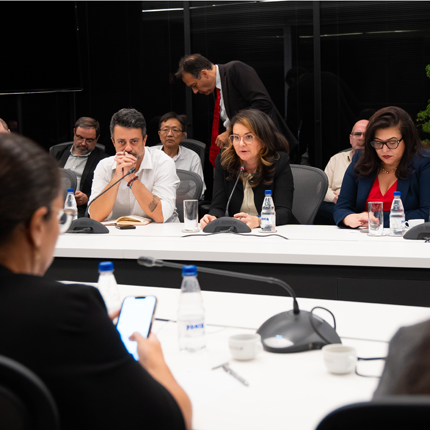 Negociacao Caixa1009 430x430.jpg