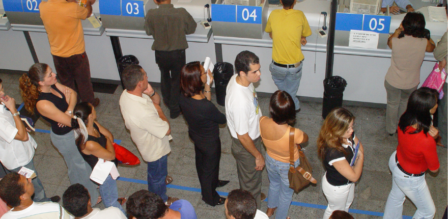 FilasAgenciasBancarias880X430.png