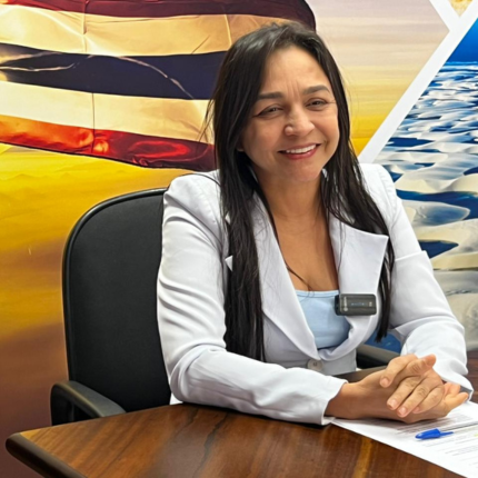 Senadora Eliziane Gama 430.png