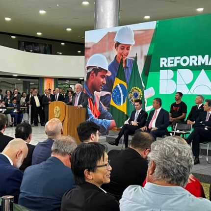 reformacasabrasil430X430.png