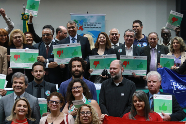 Instalação da Frente Parlamentar Mista em Defesa da Reforma Tributária Solidária